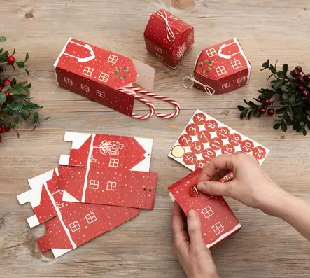 Joulukalenteri DIY kylÃ¤ - Juldekorationer och textilier - 6410416278100 - 2