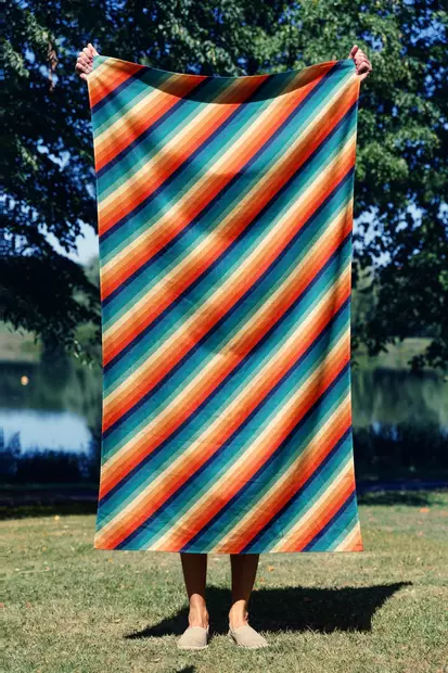Strandhandduk Mijölnir Flerfärgad Mikrofilament 70x130 cm - Handdukar - 8684282665830 - 2