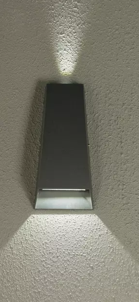  - Tak- och vägglampor - 7392986777780 - 2