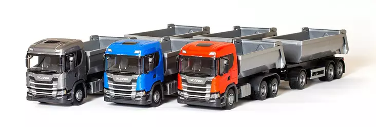 Scania G500 hiekkarekka 62 cm Emek p=C3=A4=C3=A4kuva=20 - Småbilar - 6411560206001 - 1