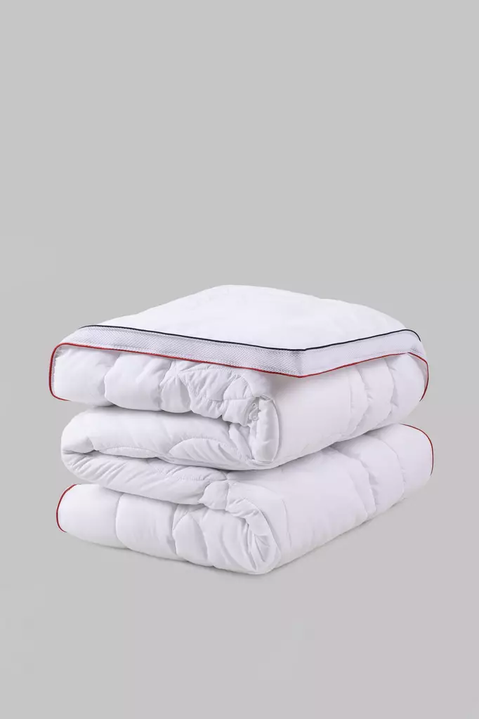 Täcke L'essentiel Climate Vit Polyester Mikrogelfiber 195x215 cm - Kuddar och täcken - 8683342861021 - 1