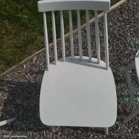 Spraymaali 100 - Matta valkoinen 221 - Sprayfärger - 6412491002212 - 2