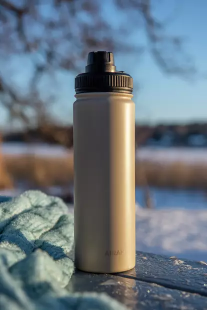 Ter=C3=A4stermospullo Office 660ml beige, Airam - Kylväskor och termosar - 6435200290182 - 2