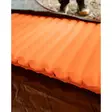 Makuualusta ilmatäytteinen 185x70 Comfort Retki oranssi - Paksu retkipatja sisäänrakennetulla pumpulla ja tyynyllä - Liggunderlag och sittunderlag - 6418536036952 - 9
