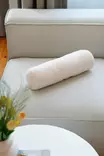 Prydnadskudde Aberto Design Teddy Roller Ljusbeige Återvunnen Polyester 50x14x14 cm - Prydnadskuddar - 8684283664382 - 2