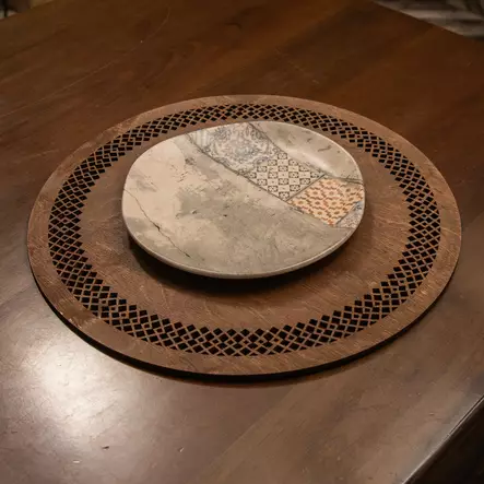 Bordstabletter i trä (4 st), wenge, 36 x 36 cm, handgjorda, hållbara - Dukar och tabletter - 8684282345053 - 2