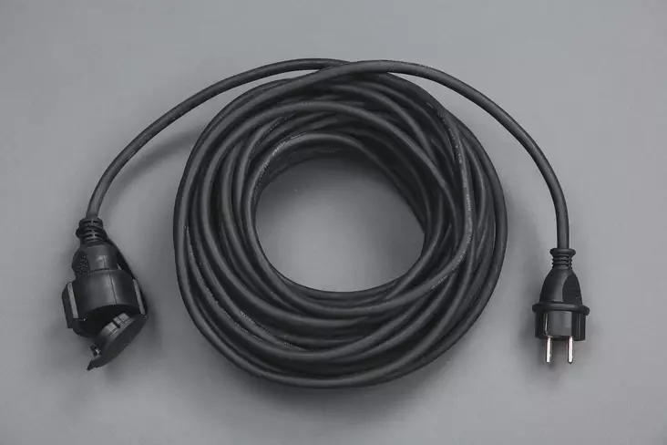 Jatkojohto H05RR-F 3x1,5 20 m, kumi - Utomhusförlängningssladdar - 6438140273123 - 1