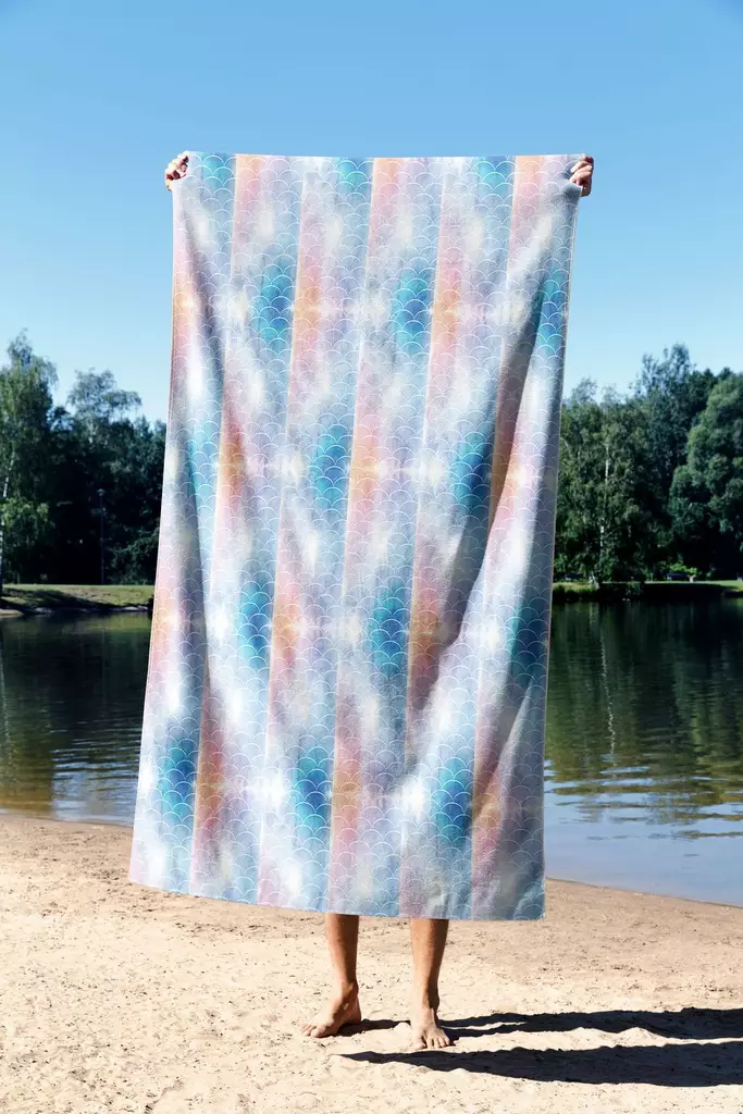 Strandhandduk Mijölnir Flerfärgad Mikrofilament 70x130 cm - Handdukar - 8684282665533 - 1