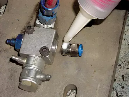 CRC Easy Seal 50 ml - Packningar och munstycken - 5412386056154 - 2