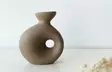 Vas Aberto Design CY0147 Ljusbrun Keramik 14x7x16 cm - Hängande blomkrukor och vaser - 8684282979364 - 1