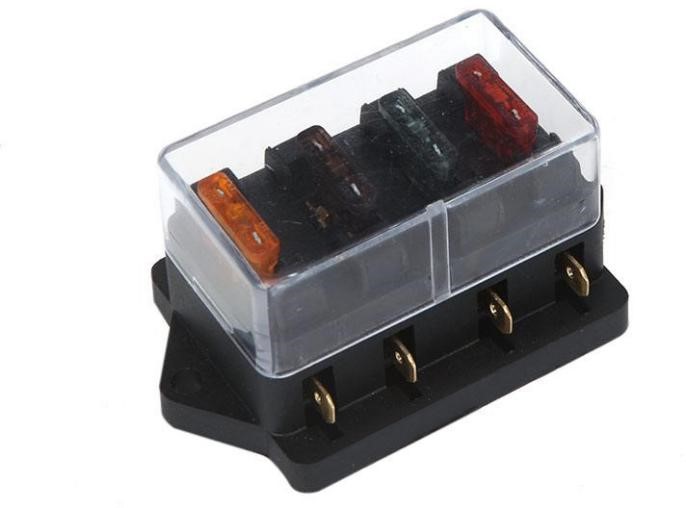 4-osainen sulakerasia Brightsolar p=C3=A4=C3=A4kuva=20 - Kablar och installationstillbehör - 6438014243184 - 1