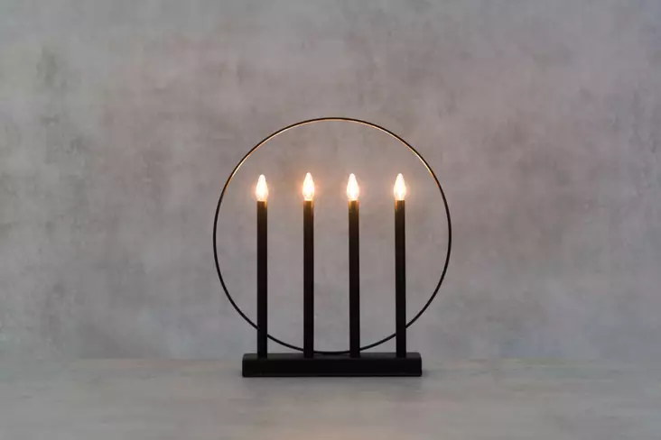 Kynttelikk=C3=B6 4-haarainen metalli musta - Ljusstakar - 6410416016474 - 1