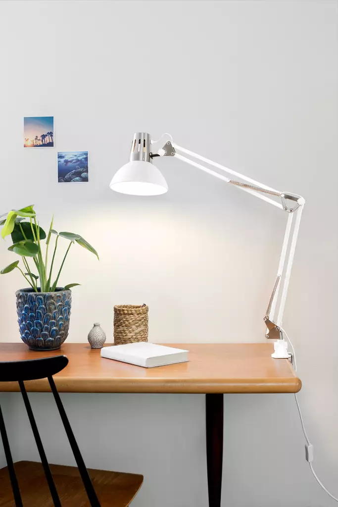 P=C3=B6yt=C3=A4valaisin Airam Aria valkoinen - Golv- och bordslampor - 6435200227904 - 1