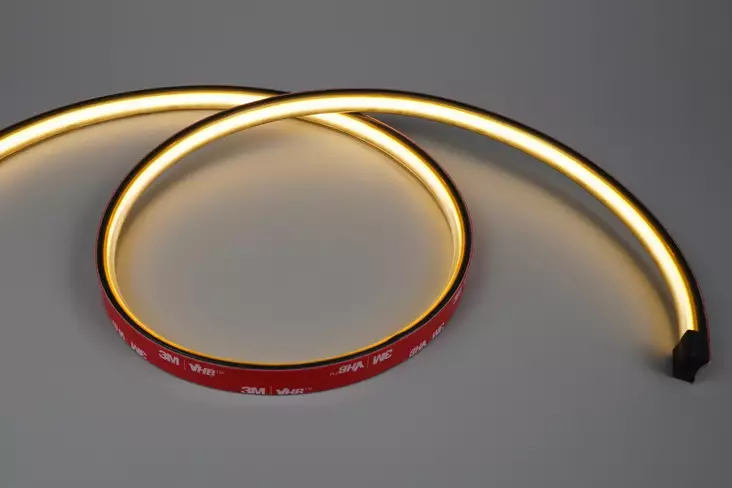 LED-ljuslistset för bastu 2,5m Led Energie - 2700K svart dimbar COB - Ljusslingor - 6418536034774 - 1