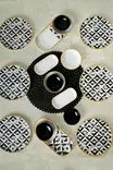 Frukostset Hermia Svart Vit Keramik 18 Delar - Serveringsfat - 8684282417835 - 2