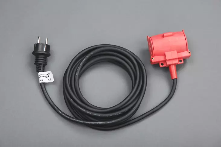 Jatkojohto 2-os 5 m H05RR-F 3 x 1,5 - Utomhusförlängningssladdar - 6438140274205 - 1