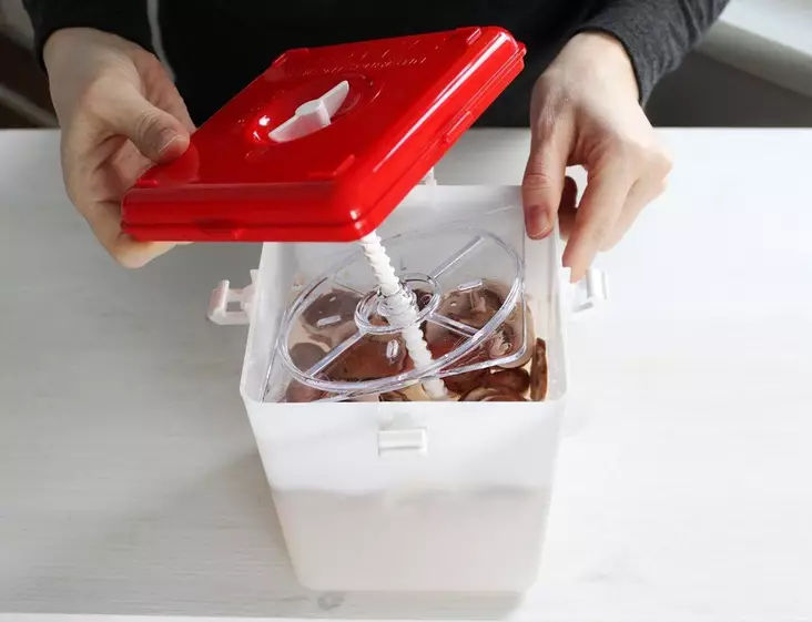 Marjukka s=C3=A4il=C3=B6nt=C3=A4puristin 1,5 l - Matfrysning och konservering - 6410416118345 - 1