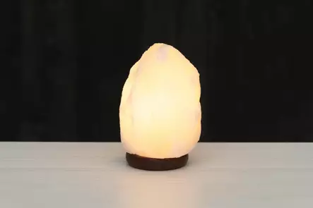 P=C3=B6yt=C3=A4valaisin suolakivi valkoinen - Golv- och bordslampor - 6410416007496 - 1