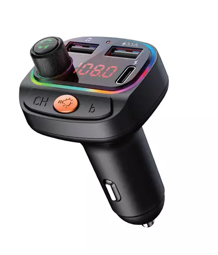 AX4 Billaddare FM-sändare 2 x USB-A + TYPE-C - Bilbatteriladdare - 6418536034736 - 1