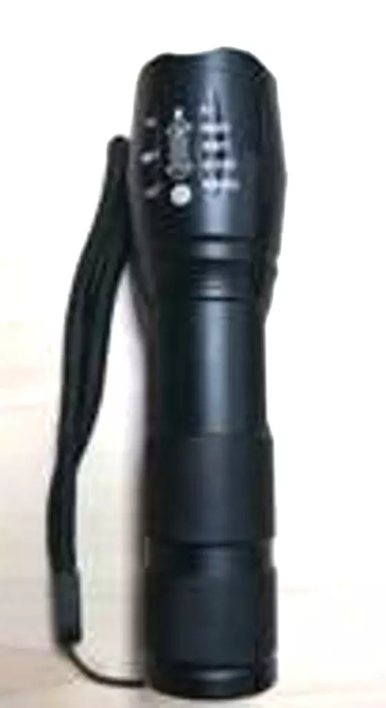 PNI Adventure F12 ficklampa - Ficklampor - 5949066537226 - 1