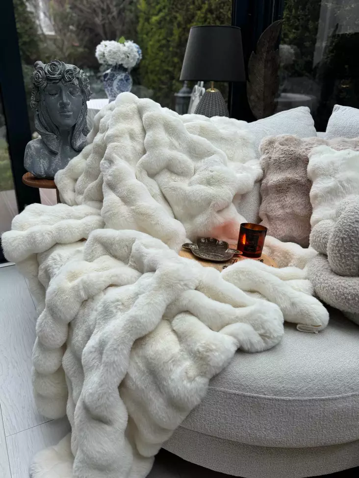 Sofföverdrag Aberto Design Bubble Cream Polyester 200x75 cm - Överkast och plädar - 8684283664696 - 1