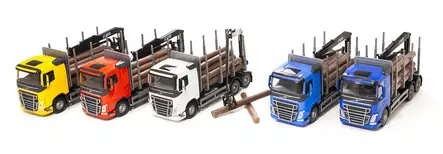 Volvo FH tukkiauto 33 cm Emek p=C3=A4=C3=A4kuva=20 - Småbilar - 6411560479207 - 1