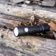 Aluminium PNI Adventure F200 dubbel LED-ficklampa, 4000mAh batteri och mikro-USB-port, 3 lysdioder med stor bländare och en med fokus, båda har 3 effektnivåer - Ficklampor - 5949066525797 - 12