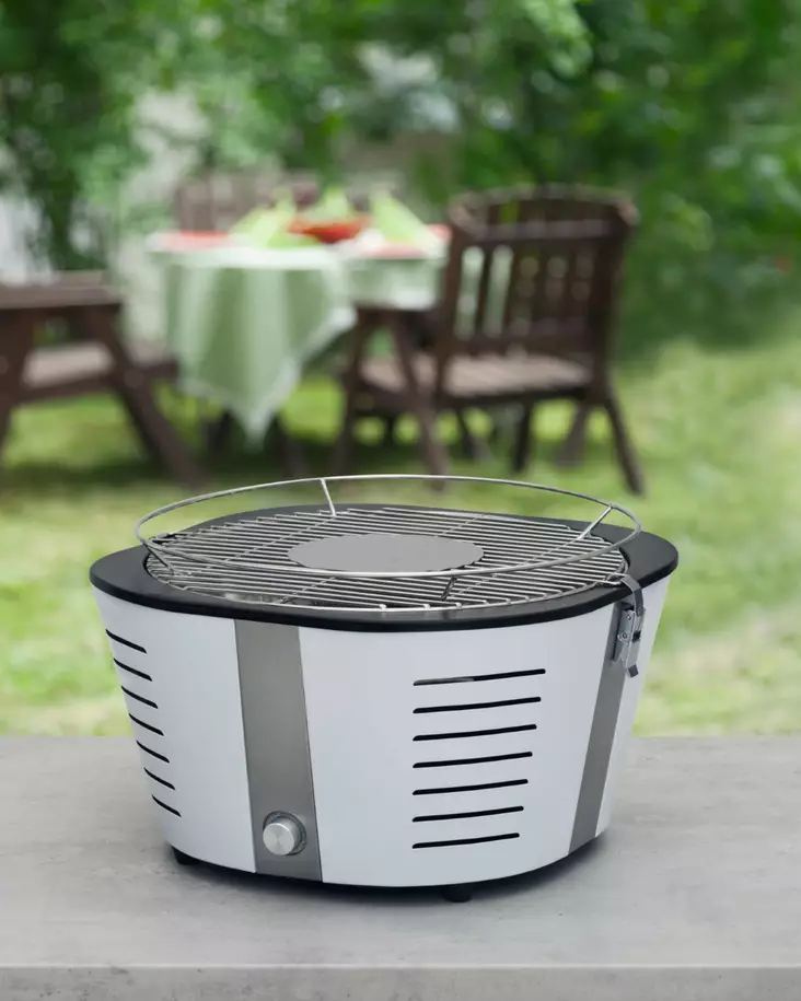 Hiiligrilli Penny Mustang valkoinen - Kolgrillar - 6410413128347 - 1