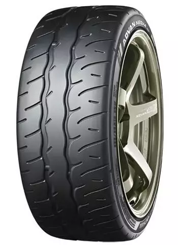 Yokohama Ad09 (semi-slick) 255/40R18 Sommardäck - 18-tums - TO-181487 - 1