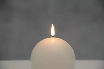 Led-pallokynttil=C3=A4 3D liekki 10 cm=20 - Dekorationsljus - 6410416213248 - 2