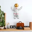 Väggdekor Polyester Wallity Peace Sign Astronaut Vit Guld Polyester 35x47x10 cm - Dekorationer, prydnadsföremål - 8683743851768 - 3