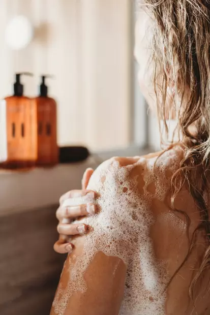 Hoitoaine Mets=C3=A4m=C3=A4nty 400 ml - Schampon och balsam - 6410413175129 - 2