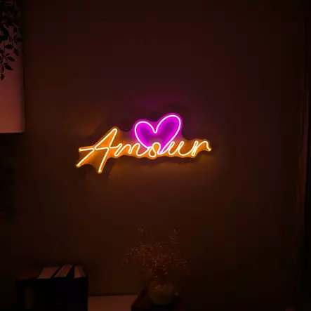 Led Väggdekor Wallity Amour Rosa Gul Plast 25,5x59 cm - Ljussmycken och ljusfigurer - 8684283983469 - 2