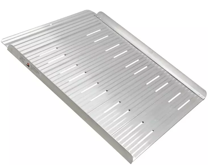 Ajosilta 300 kg 915x740 mm - Körningsramper - 6438168105499 - 1