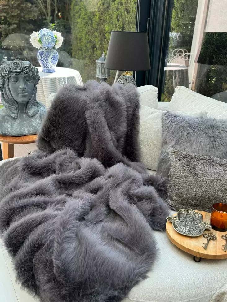 Sofföverdrag Aberto Design Lolita Antracit Polyester 150x100 cm - Överkast och plädar - 8684283850259 - 1