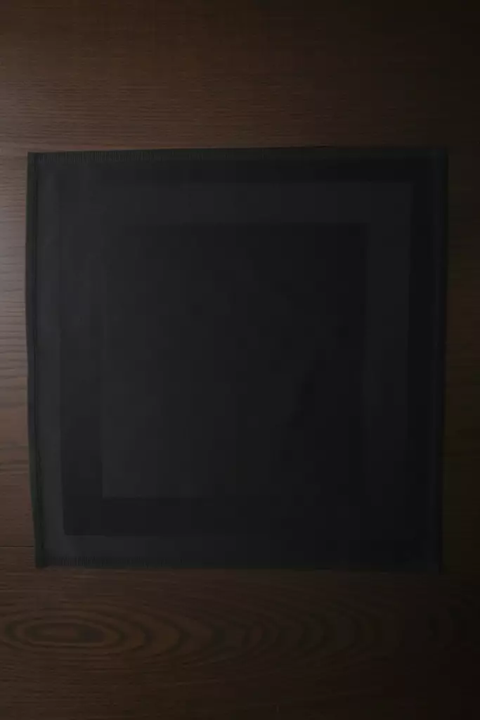 Servett Aberto Design Wolzwrin Svart Bomull 50x50 cm - Servetter - 8684282399599 - 1